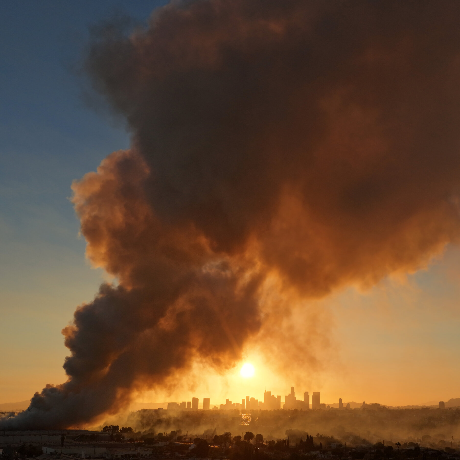 Boyle Heights Residents Report Lingering Air Quality Concerns After Warehouse Fire