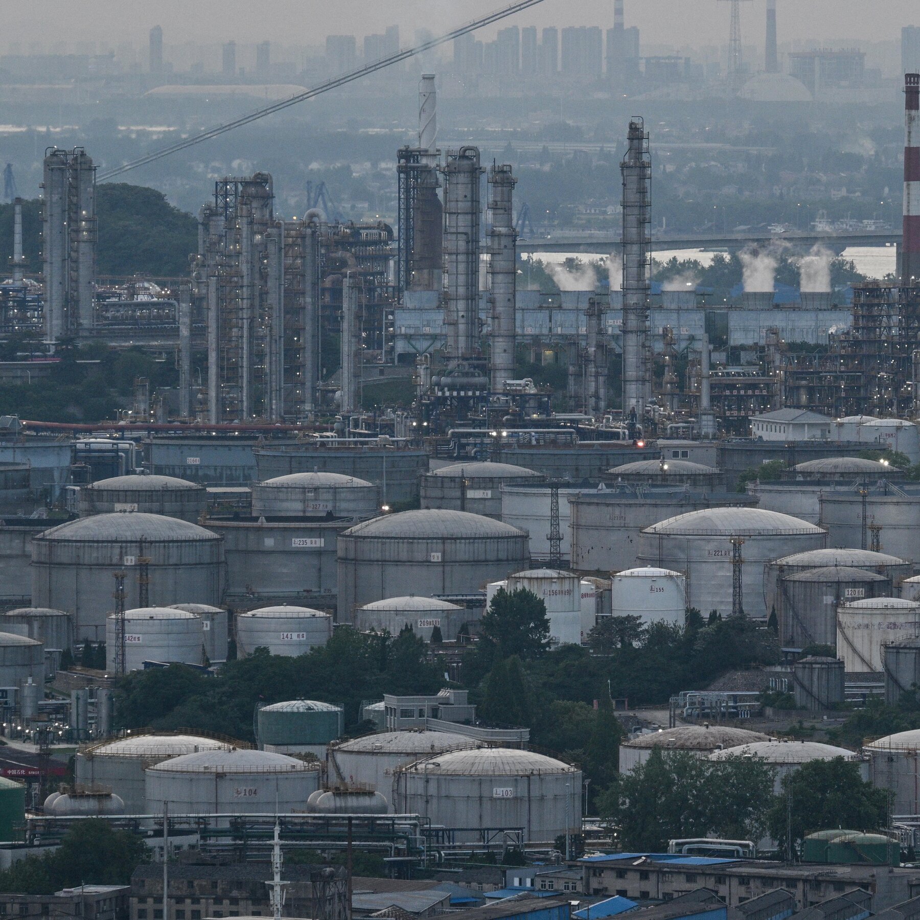 China's Strategic Oil Reserves Amid Global Energy Shifts