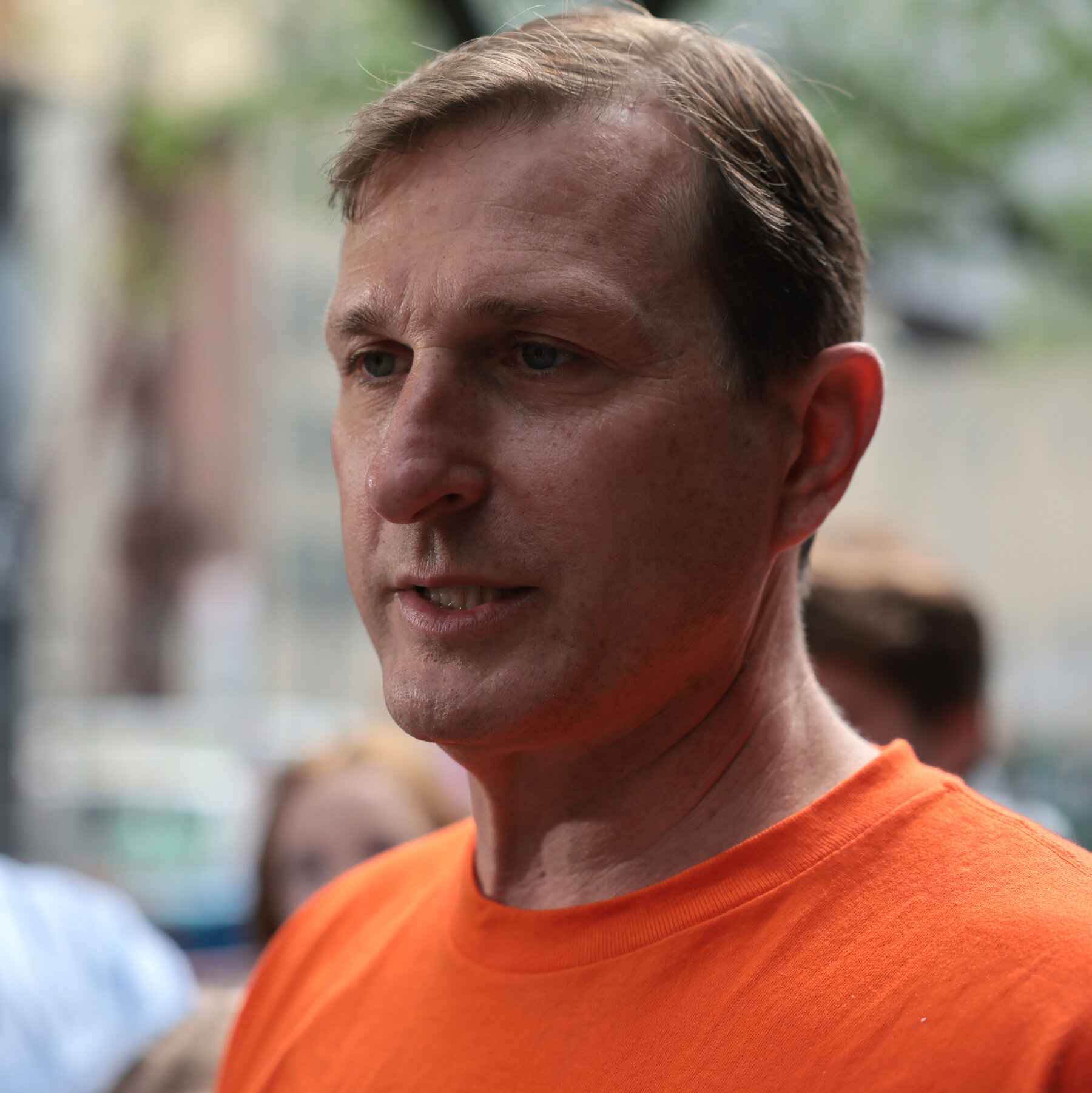 Coffee Shop Owner Bars Congressman Over Israel Stance