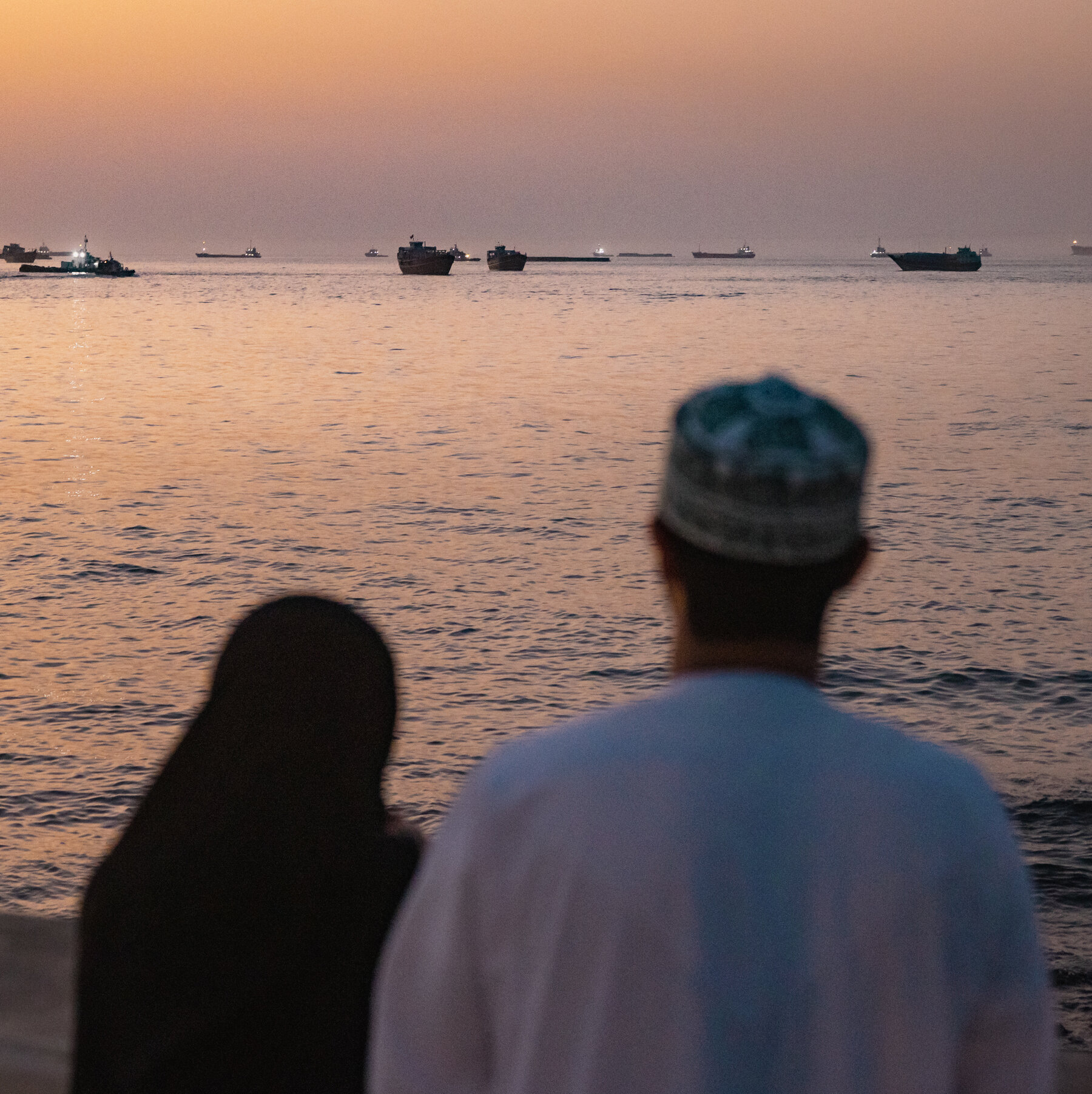 Global Oil Prices Decline as Persian Gulf Shipping Lanes Reopen
