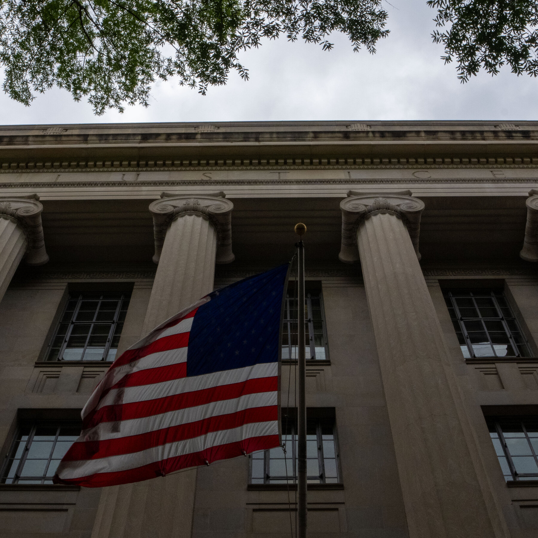 Justice Department Recalls Grand Jury Subpoenas Issued to Journalists