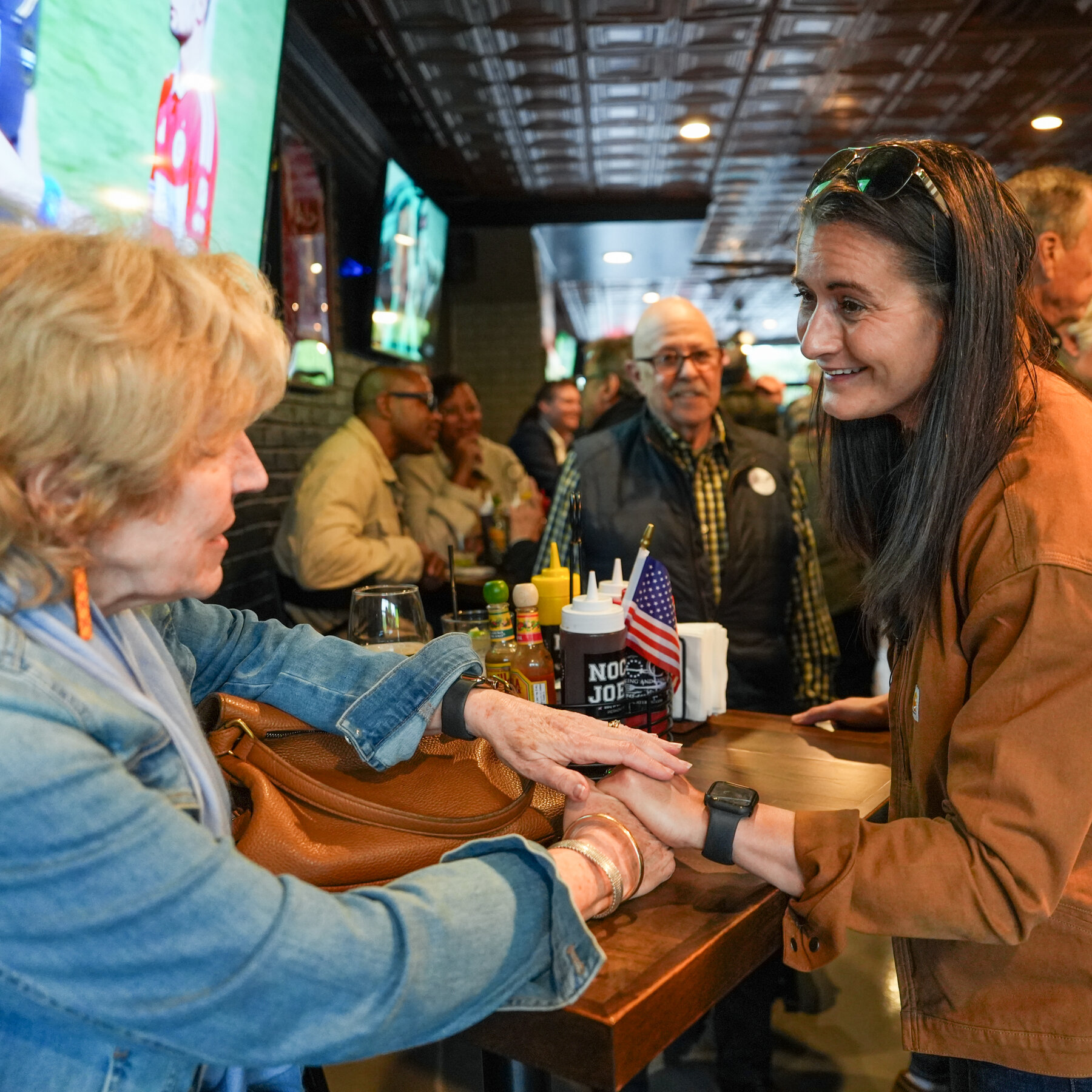 New York Democrats Eye November After Contentious Primaries
