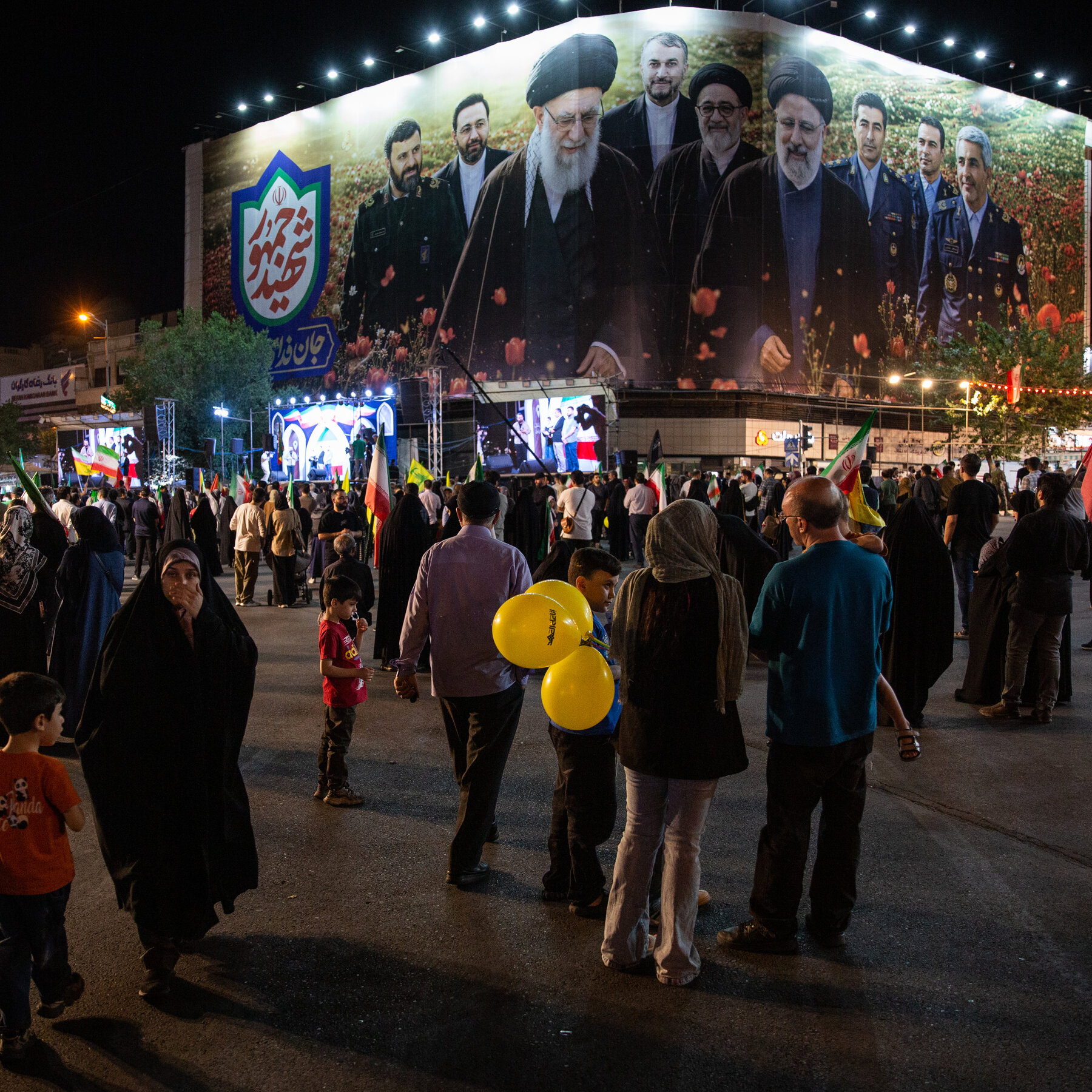 Republican Stance on Iran Shifts Amidst Presidential Peace Initiatives