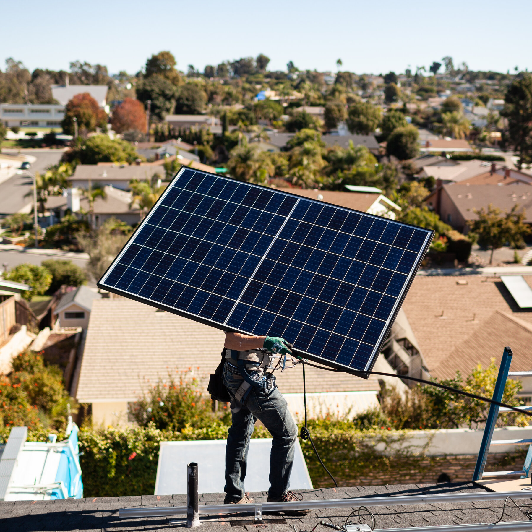 Residential Energy Solutions Eyed to Address AI's Increasing Power Needs
