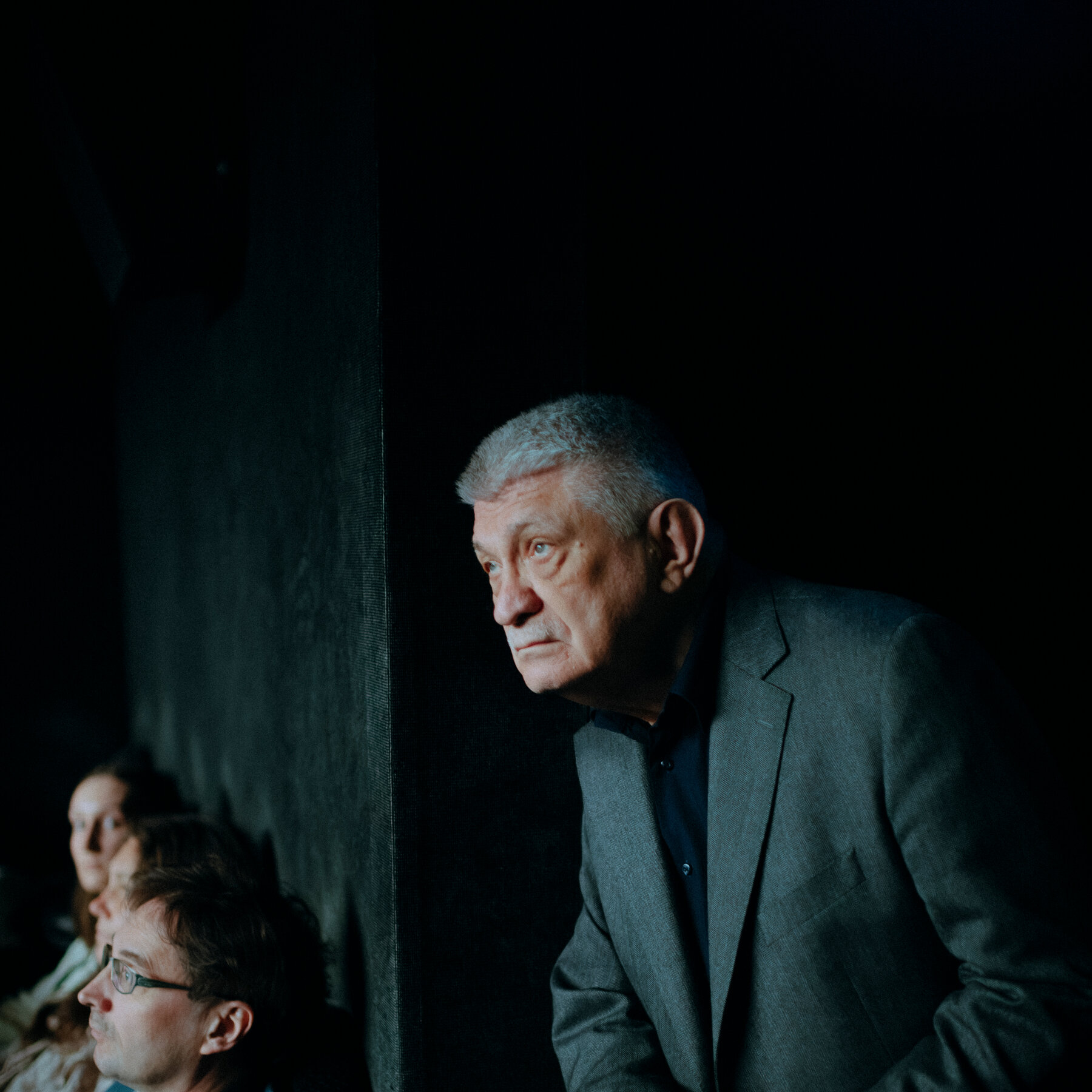 Russian Filmmaker Alexander Sokurov's Critical Stance Amidst Political Landscape