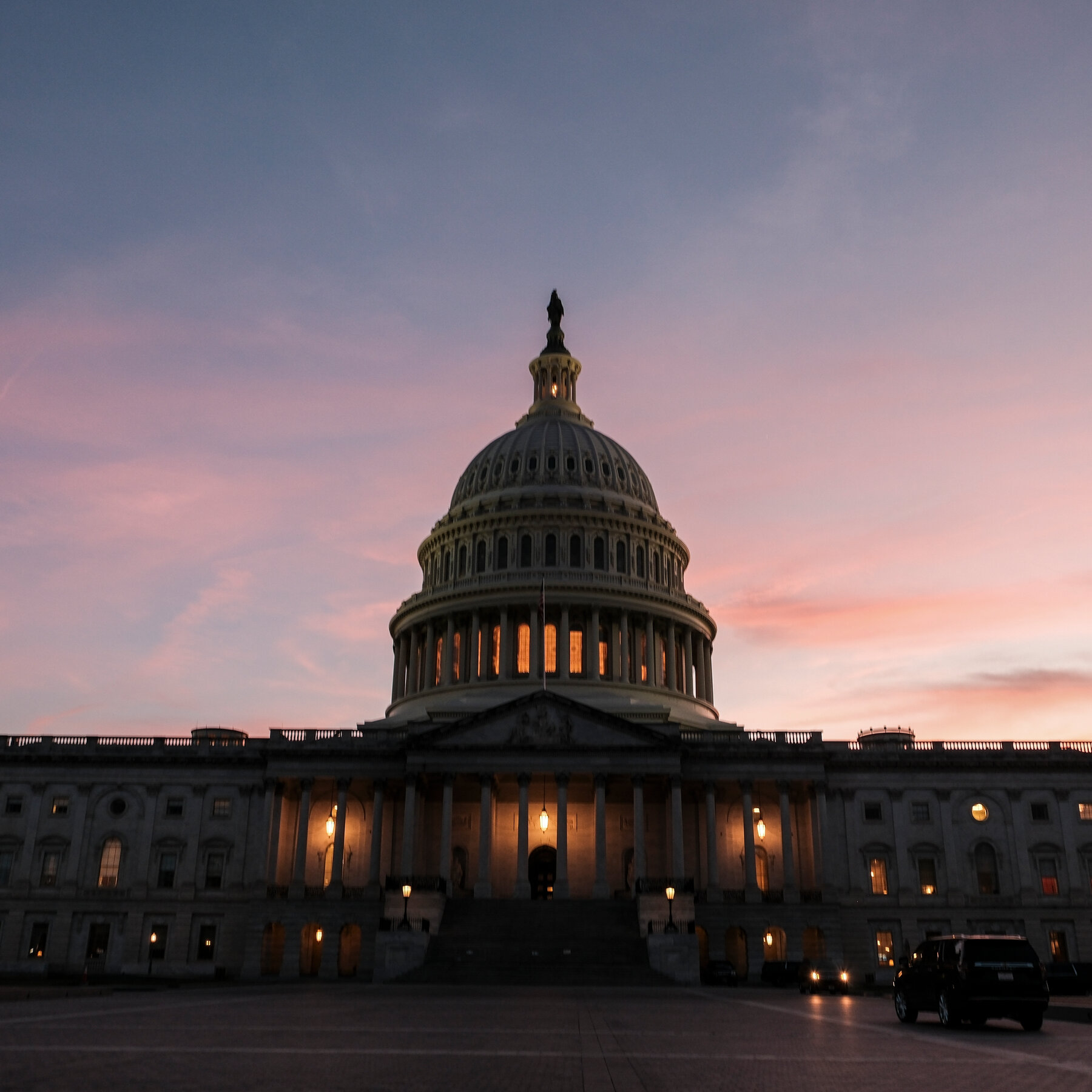 Senate Republicans Thwart Attempt to Limit Presidential War Powers